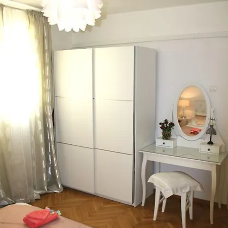 Urban Apartment