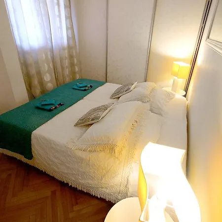 Urban Apartment